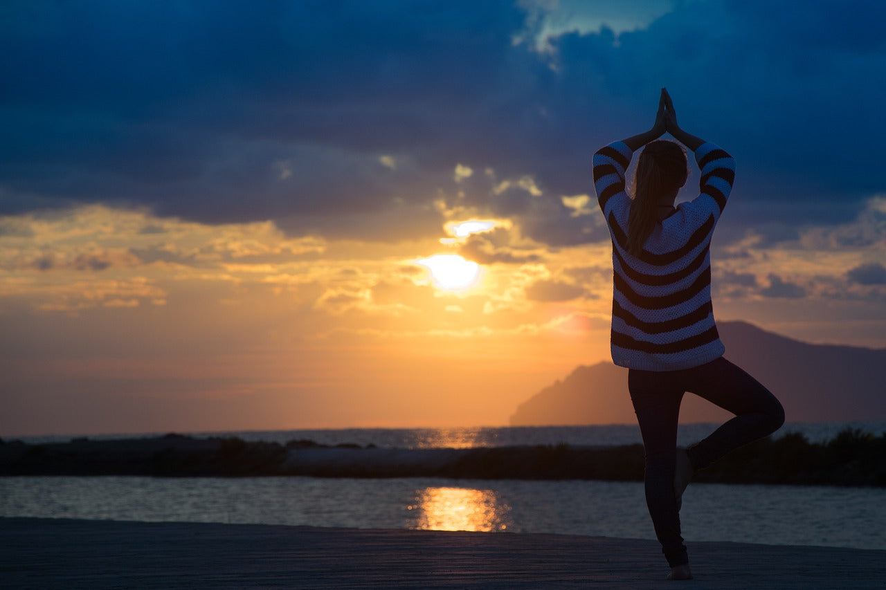 yoga-4300033_1280.jpg